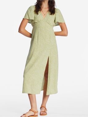 Billabong Jet Set Printed V-Neck Slit Midi Dress in Moss Meadow Size Medium
